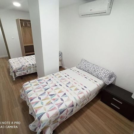 Apartamento Vacacional Apartment Торевиеха Екстериор снимка