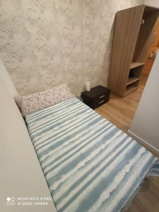 Apartamento Vacacional Apartment Торевиеха Екстериор снимка