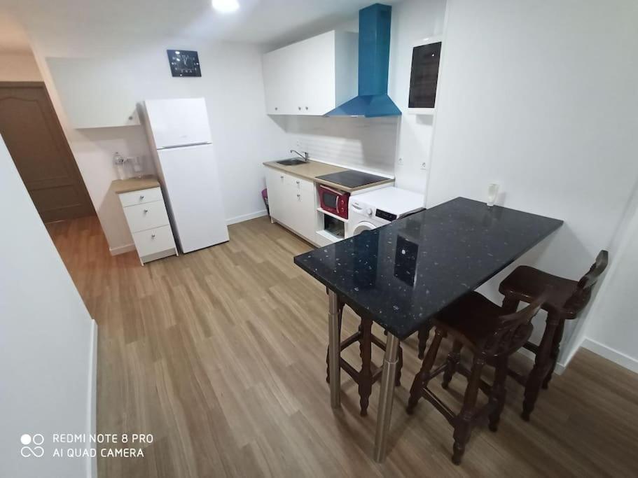 Apartamento Vacacional Apartment Торевиеха Екстериор снимка